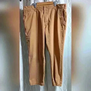 Duluth Ballroom Khakis. Men's Size  40
